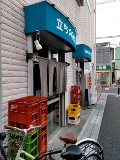 東大阪小坂北側の小さな角打 泉屋商店